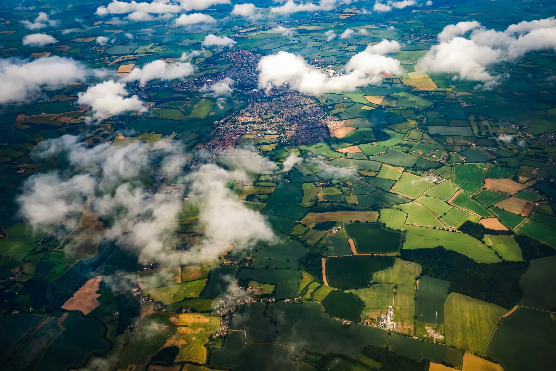 nik-ramzi-nik-hassan-jvmkd38zuue-unsplash